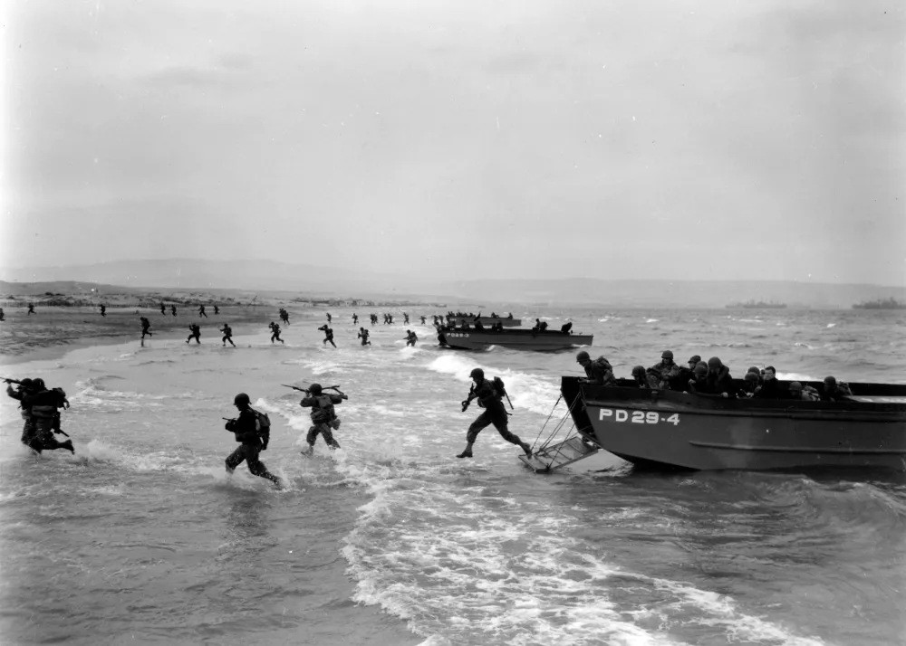 Amfibiskoulutus Algeriassa vuonna 1944 - toisen maailmansodan aikana