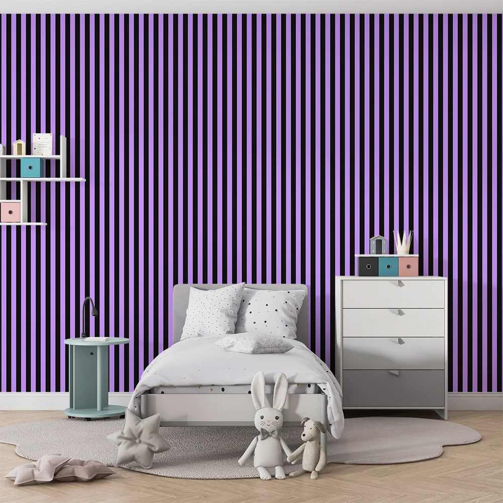 Lastenhuoneen tapetti | Modernit violetit ja mustat raidat