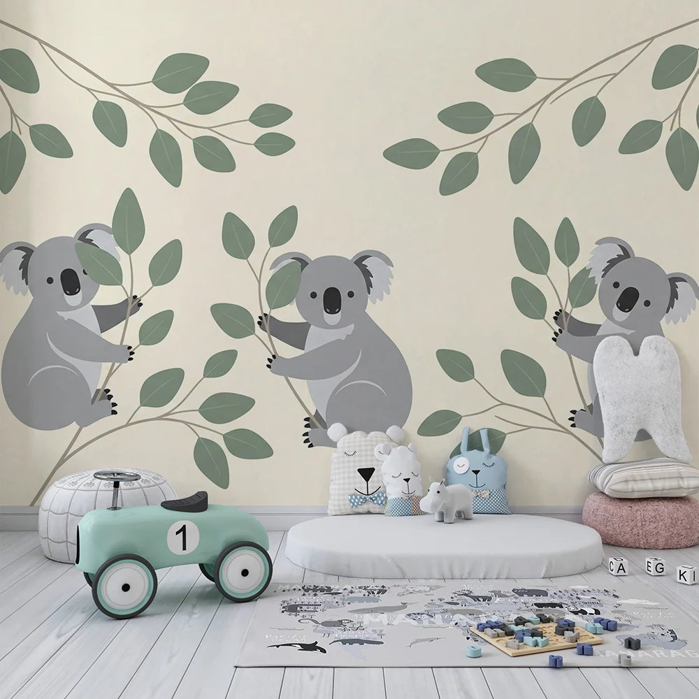 Vauvanhuoneen tapetti | Suloinen koala-pehmeällä pohjalla ja hienostuneella lehvästöllä