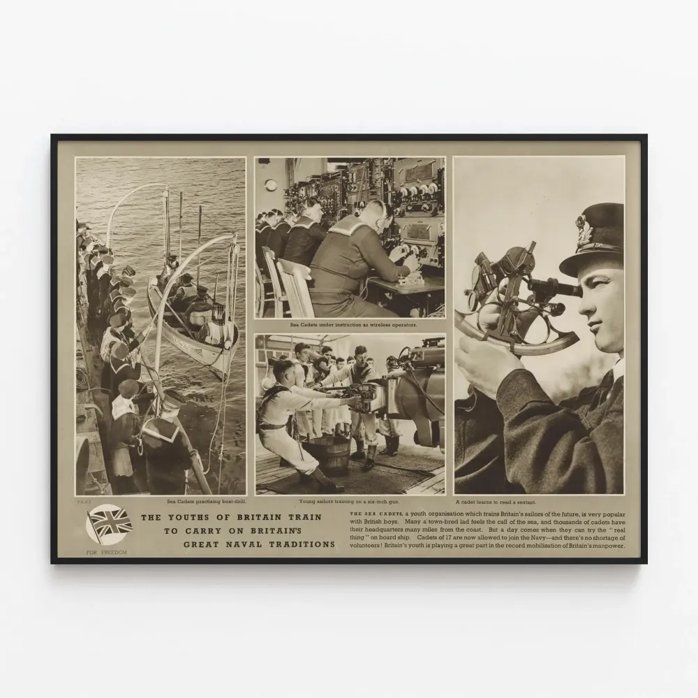 Vintagejuliste: Nuoret Britannian merivoimien kadetit muodostelmassa